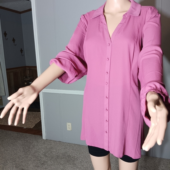 Size 2X new with tags. - Picture 3 of 11